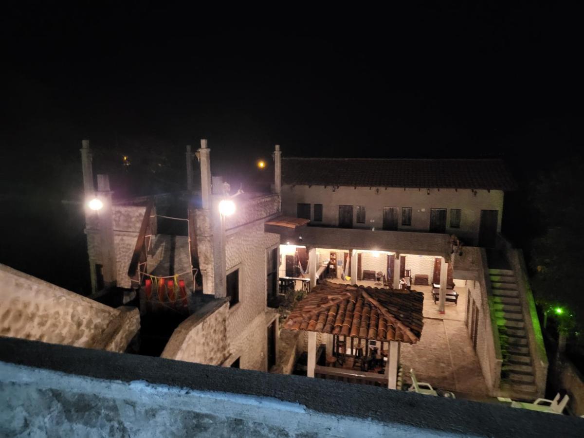 Hostal Casa De Las Gargolas Amapala Екстер'єр фото