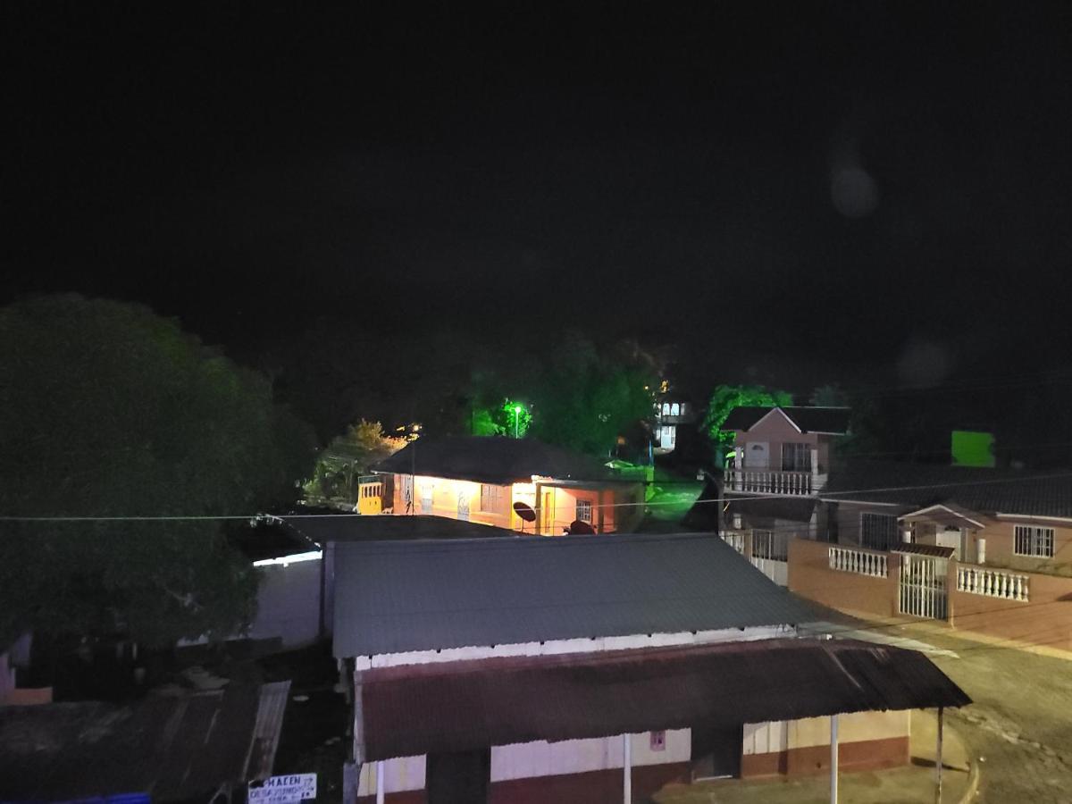 Hostal Casa De Las Gargolas Amapala Екстер'єр фото
