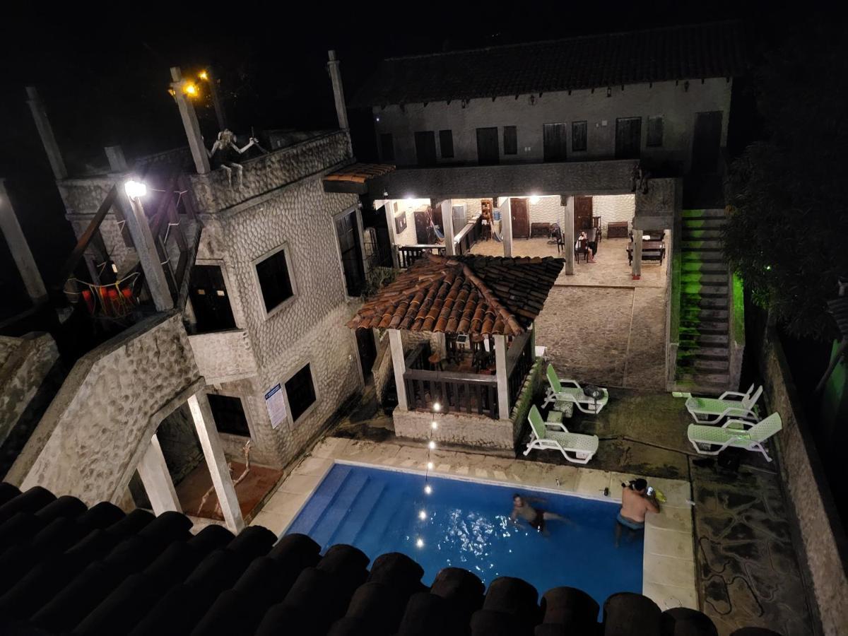 Hostal Casa De Las Gargolas Amapala Екстер'єр фото